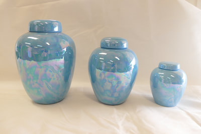 Pearl Blue Urn (Various Sizes)