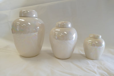 White Urns (Various Sizes) - Included in cremation for small pets