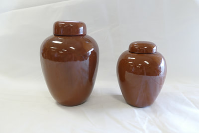 Brown Urns (Various Sizes)