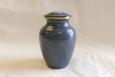 Maus Granite urn